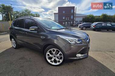 Внедорожник / Кроссовер Ford Escape 2014 в 