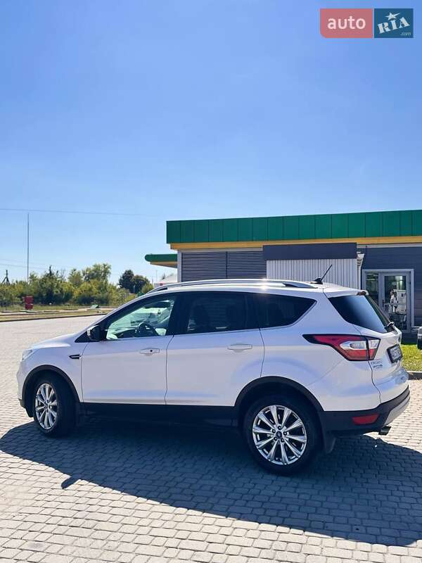 Внедорожник / Кроссовер Ford Escape 2017 в Чопе фото 4 Внедорожник / Кроссовер Ford Escape 2017 в Чопе