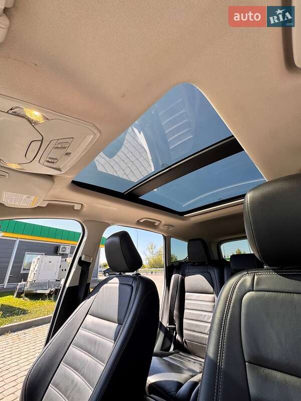 Внедорожник / Кроссовер Ford Escape 2017 в Чопе фото 18 Внедорожник / Кроссовер Ford Escape 2017 в Чопе