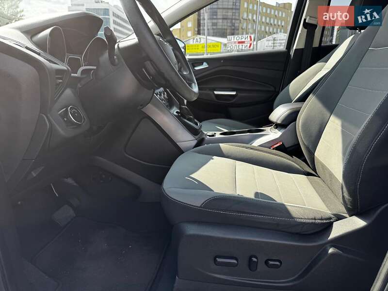 Внедорожник / Кроссовер Ford Escape 2014 в Киеве