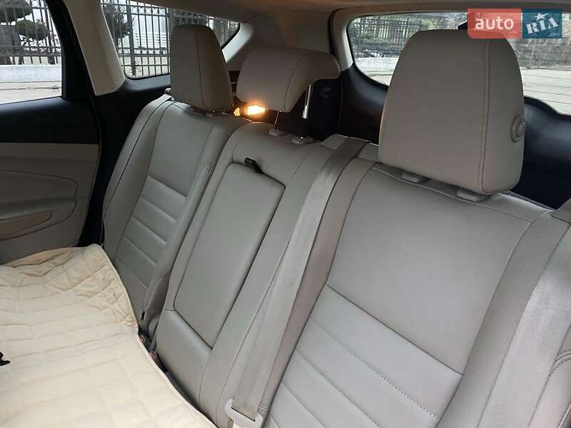 Позашляховик / Кросовер Ford Escape 2013 в Львові фото 5 Позашляховик / Кросовер Ford Escape 2013 в Львові