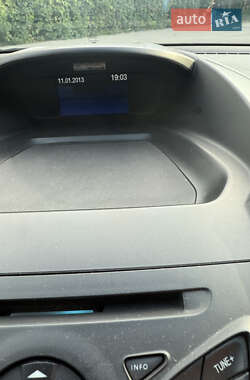Внедорожник / Кроссовер Ford Escape 2013 в 