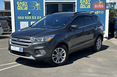 Внедорожник / Кроссовер Ford Escape 2017 в Киеве
