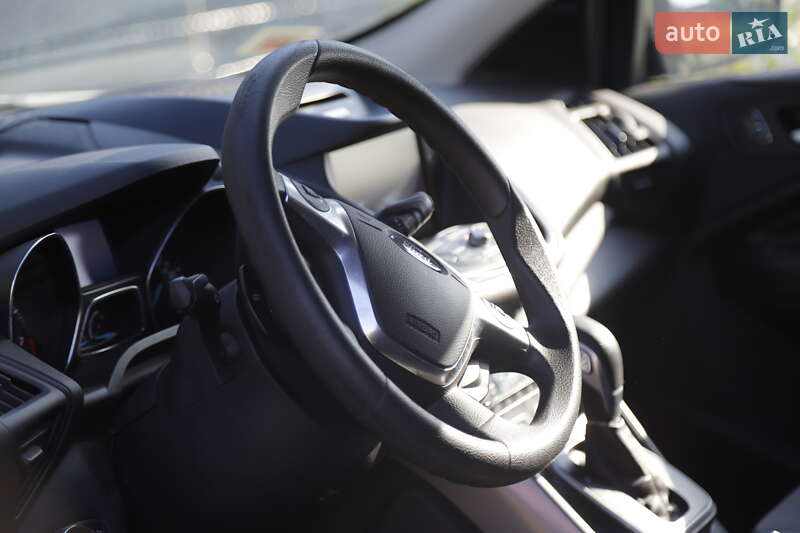 Внедорожник / Кроссовер Ford Escape 2012 в Чечельнике