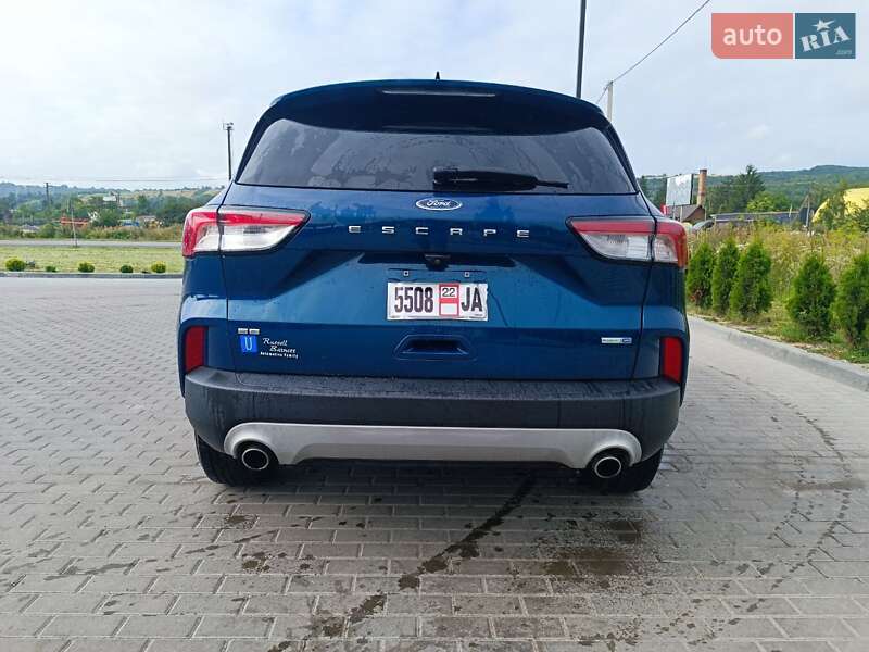 Внедорожник / Кроссовер Ford Escape 2019 в Золочеве