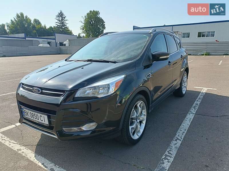 Внедорожник / Кроссовер Ford Escape 2014 в Ровно