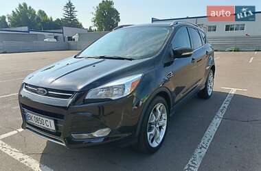 Внедорожник / Кроссовер Ford Escape 2014 в 