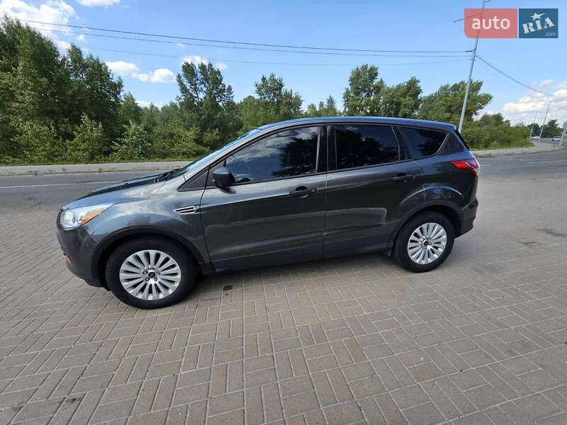 Внедорожник / Кроссовер Ford Escape 2015 в Киеве