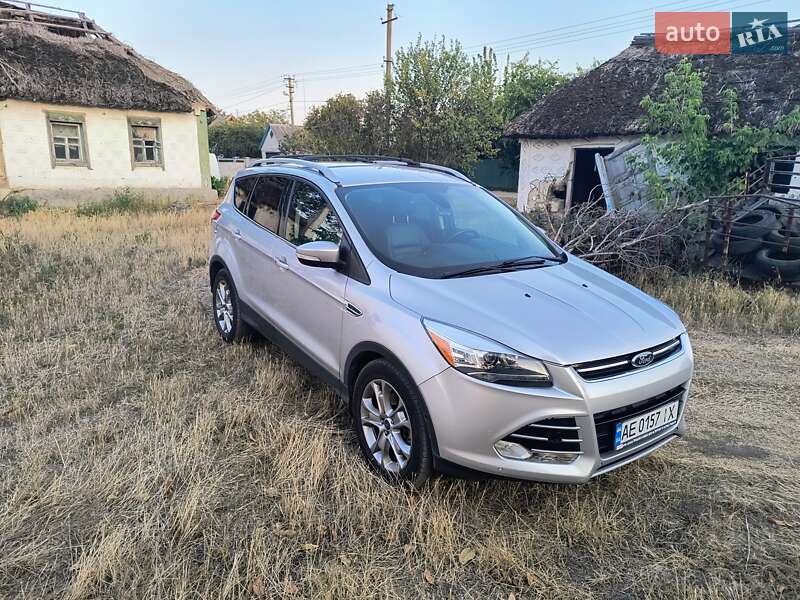 Внедорожник / Кроссовер Ford Escape 2014 в Днепре