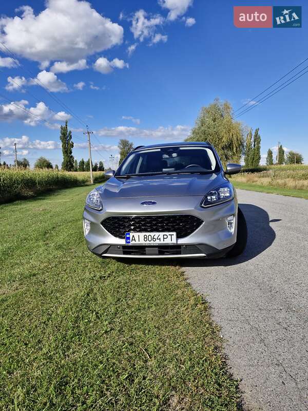 Внедорожник / Кроссовер Ford Escape 2021 в Киеве