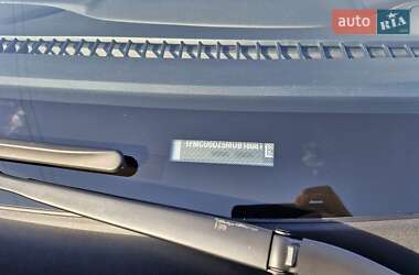 Внедорожник / Кроссовер Ford Escape 2021 в 