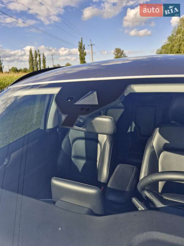 Внедорожник / Кроссовер Ford Escape 2021 в Киеве