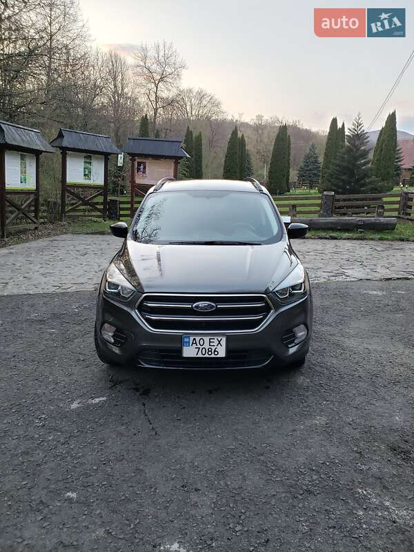 Ford Escape 2017