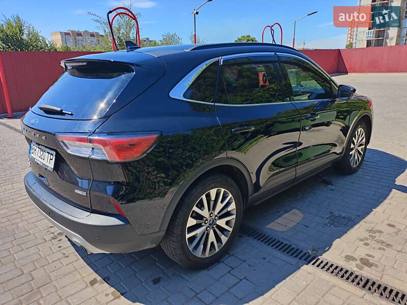 Внедорожник / Кроссовер Ford Escape 2020 в Одессе