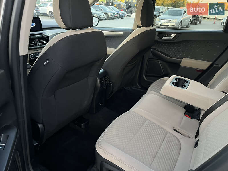 Внедорожник / Кроссовер Ford Escape 2020 в Львове фото 23 Внедорожник / Кроссовер Ford Escape 2020 в Львове