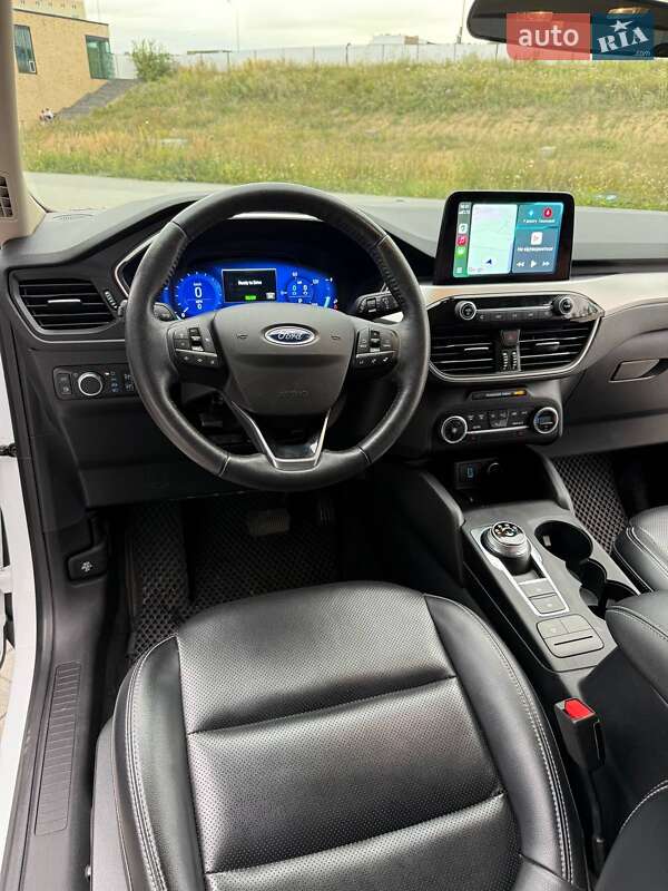 Позашляховик / Кросовер Ford Escape 2020 в Хмельницькому