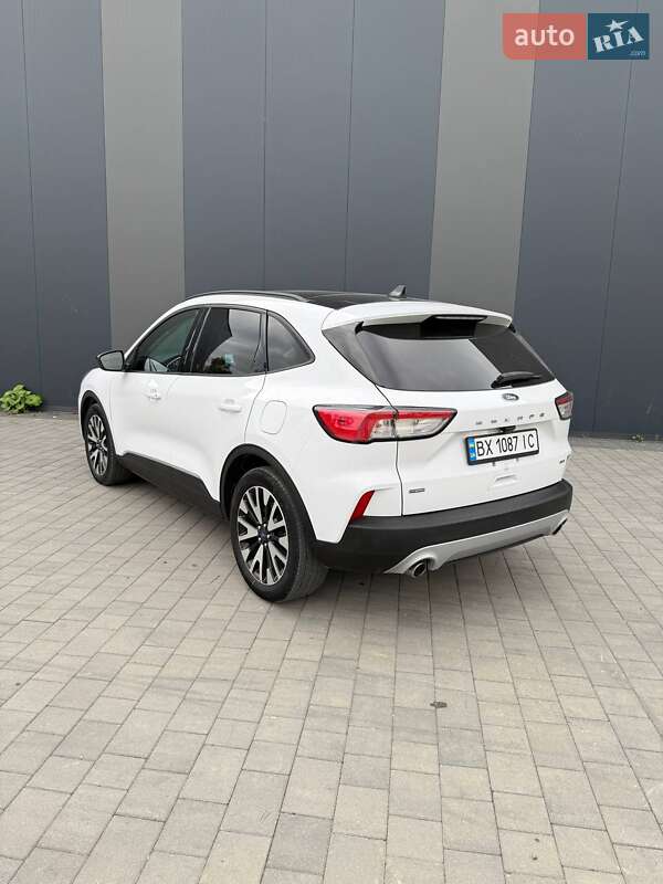 Позашляховик / Кросовер Ford Escape 2020 в Хмельницькому