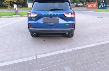 Внедорожник / Кроссовер Ford Escape 2022 в 
