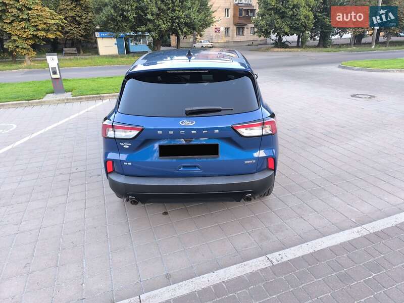 Внедорожник / Кроссовер Ford Escape 2022 в Черкассах