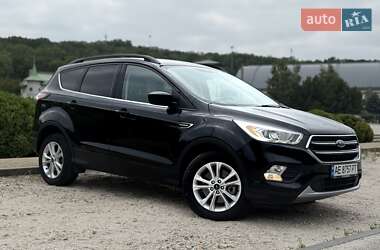 Позашляховик / Кросовер Ford Escape 2018 в Дніпрі