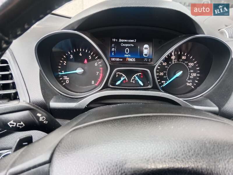 Позашляховик / Кросовер Ford Escape 2017 в Львові