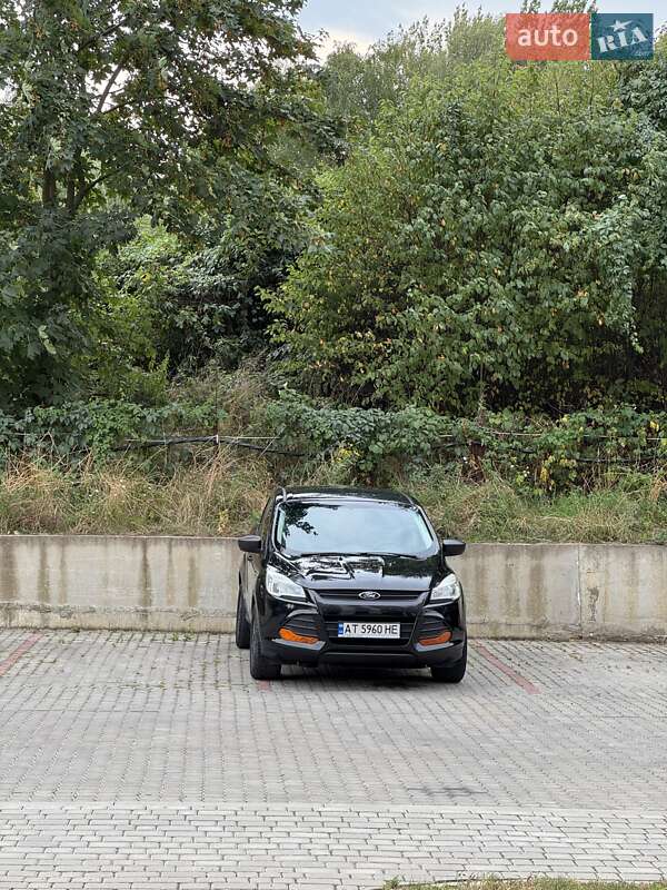 Внедорожник / Кроссовер Ford Escape 2014 в Ивано-Франковске