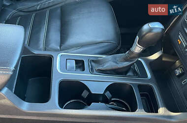Внедорожник / Кроссовер Ford Escape 2017 в 