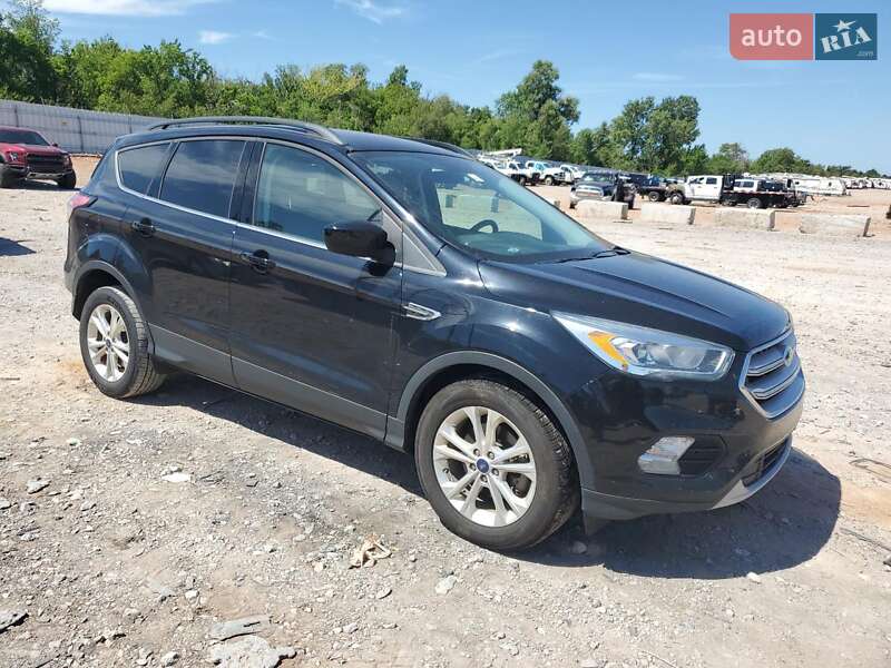 Внедорожник / Кроссовер Ford Escape 2017 в Харькове