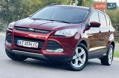 Позашляховик / Кросовер Ford Escape 2015 в Львові