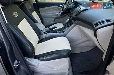 Внедорожник / Кроссовер Ford Escape 2013 в 