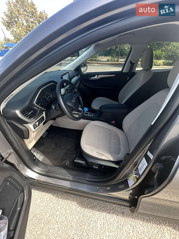 Внедорожник / Кроссовер Ford Escape 2021 в Днепре