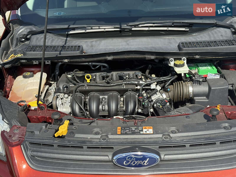 Внедорожник / Кроссовер Ford Escape 2013 в Кременчуге