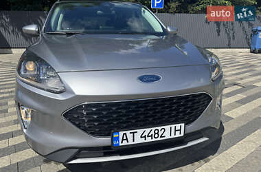 Внедорожник / Кроссовер Ford Escape 2021 в Ужгороде