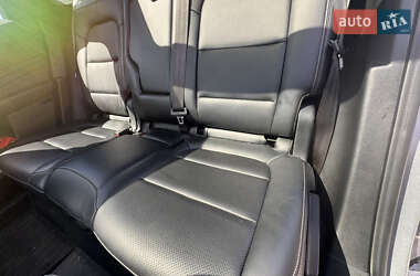 Внедорожник / Кроссовер Ford Escape 2021 в 
