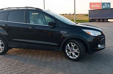 Внедорожник / Кроссовер Ford Escape 2012 в 