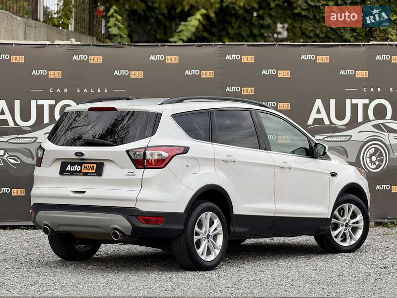Внедорожник / Кроссовер Ford Escape 2017 в Харькове