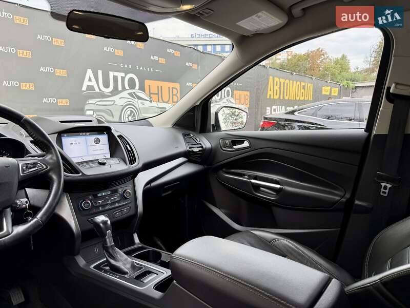 Внедорожник / Кроссовер Ford Escape 2017 в Харькове