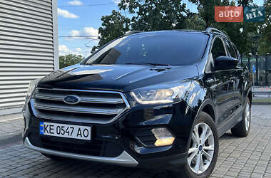Внедорожник / Кроссовер Ford Escape 2016 в Днепре