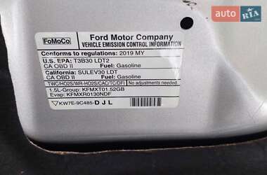 Внедорожник / Кроссовер Ford Escape 2019 в 