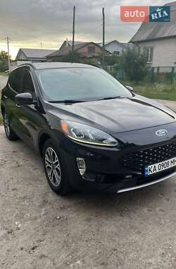 Внедорожник / Кроссовер Ford Escape 2021 в Киеве