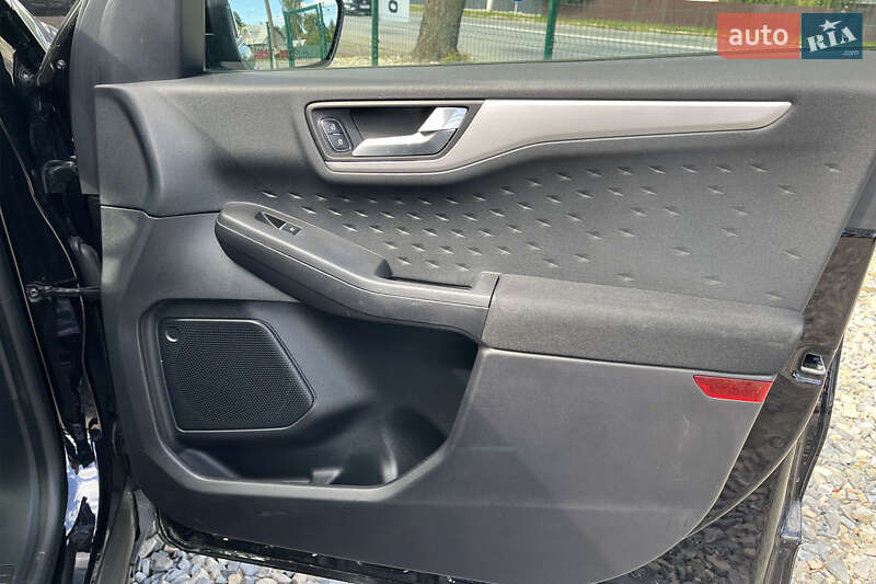 Внедорожник / Кроссовер Ford Escape 2020 в Коломые
