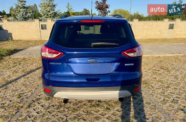 Внедорожник / Кроссовер Ford Escape 2013 в 