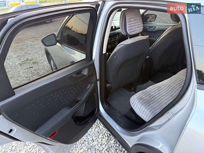 Внедорожник / Кроссовер Ford Escape 2019 в Коломые фото 22 Внедорожник / Кроссовер Ford Escape 2019 в Коломые