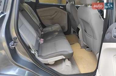 Внедорожник / Кроссовер Ford Escape 2013 в 
