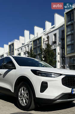 Внедорожник / Кроссовер Ford Escape 2024 в 
