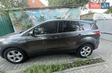 Внедорожник / Кроссовер Ford Escape 2015 в 