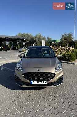 Внедорожник / Кроссовер Ford Escape 2020 в 