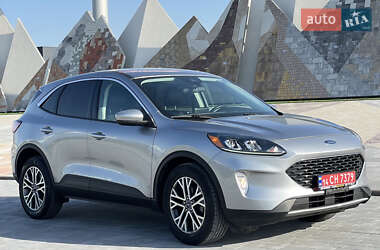 Внедорожник / Кроссовер Ford Escape 2022 в 
