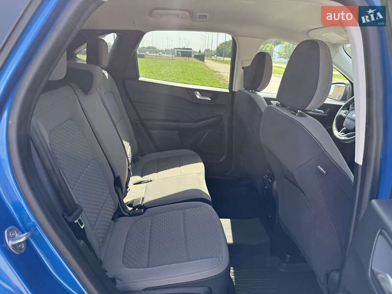 Внедорожник / Кроссовер Ford Escape 2021 в Львове