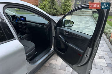 Внедорожник / Кроссовер Ford Escape 2023 в 